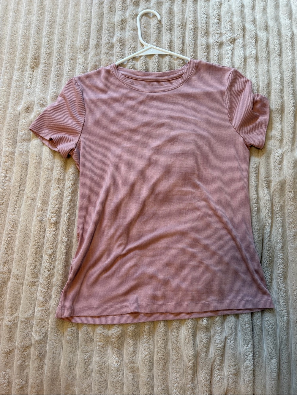 Nine West Ribbed Short-Sleeve Tee in Dusty Rose